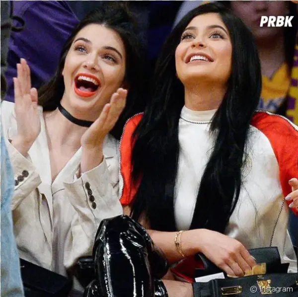 Kendall E Kylie Jenner Também Saem Juntas Para Se Divertir - Kendall Jenner