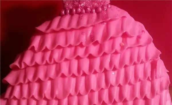 Dress Cookie With Ruffles - Ruffle
