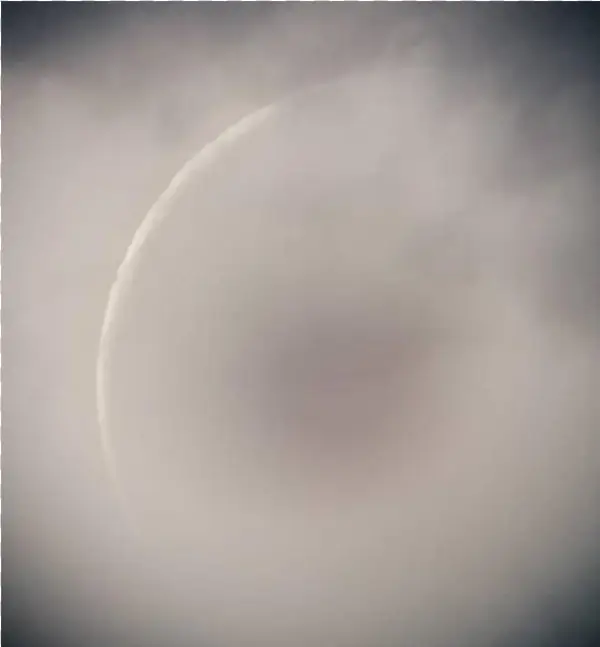 The Crescent Was Not Sought By Ccd Imaging Mr - Moon