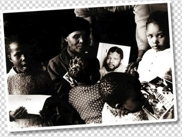 Umama Stories That Celebrate The Mothers And Grandmothers - Umama: Recollections Of South African Mothers And Grandmothers