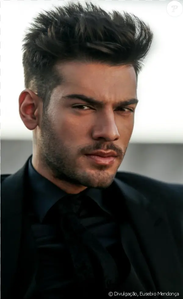 Lucas Lucco Afirmou Que Ricky Martin É Sua Maior Referência - Lucas Lucco