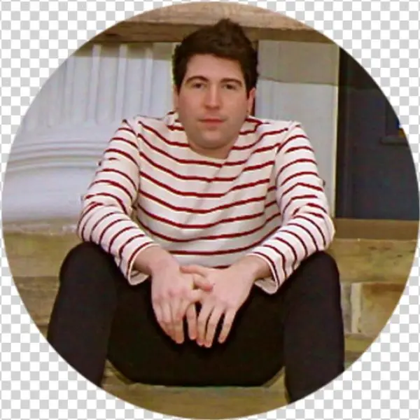 Daniel Peluso - Sitting