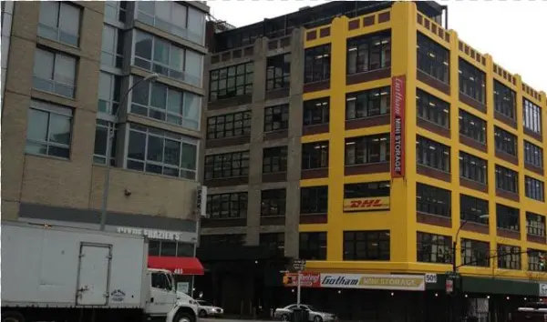 Dhl - Commercial Building