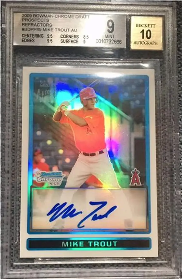 Mike Trout 2009 Bowman Chrome Prospect Autograph Refractor - Refractor Card