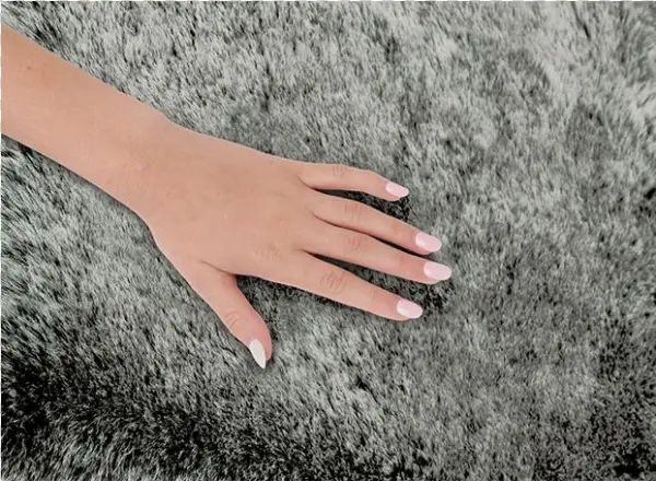 Goldair Platinum Faux Fur Electric Throw Blanket - Nail Polish
