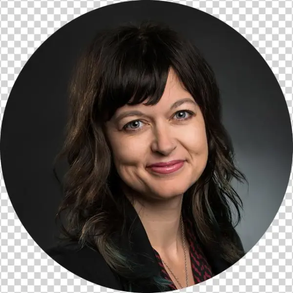 Amanda Perkins Education First Email - 孟晚舟