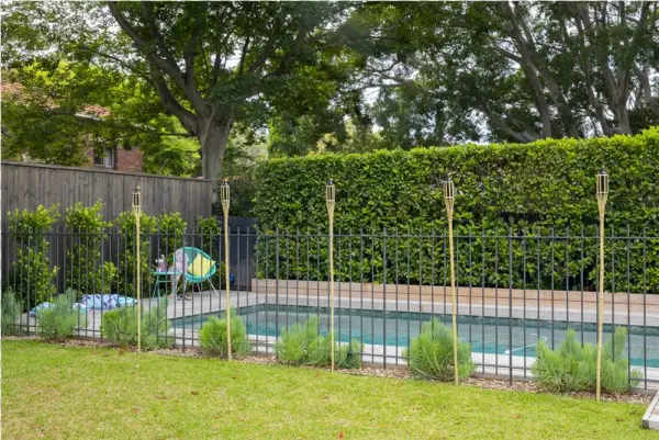 Waxworks 180cm Bamboo Torch - Fence