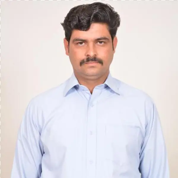 Sardar Asim - Modelo Hombre