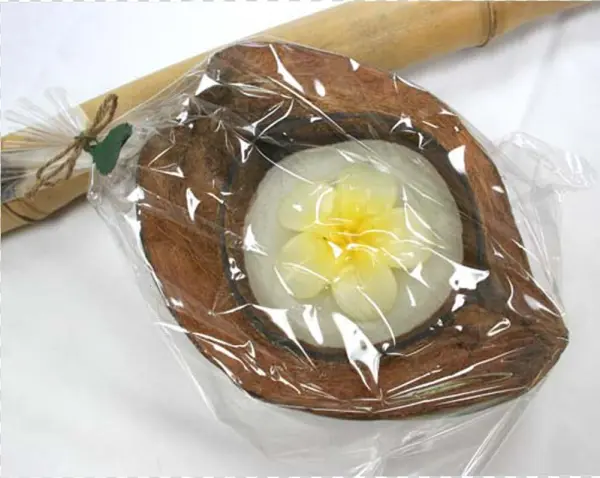 Coconut Candle With Plumeria Flower Large White - Floral Design